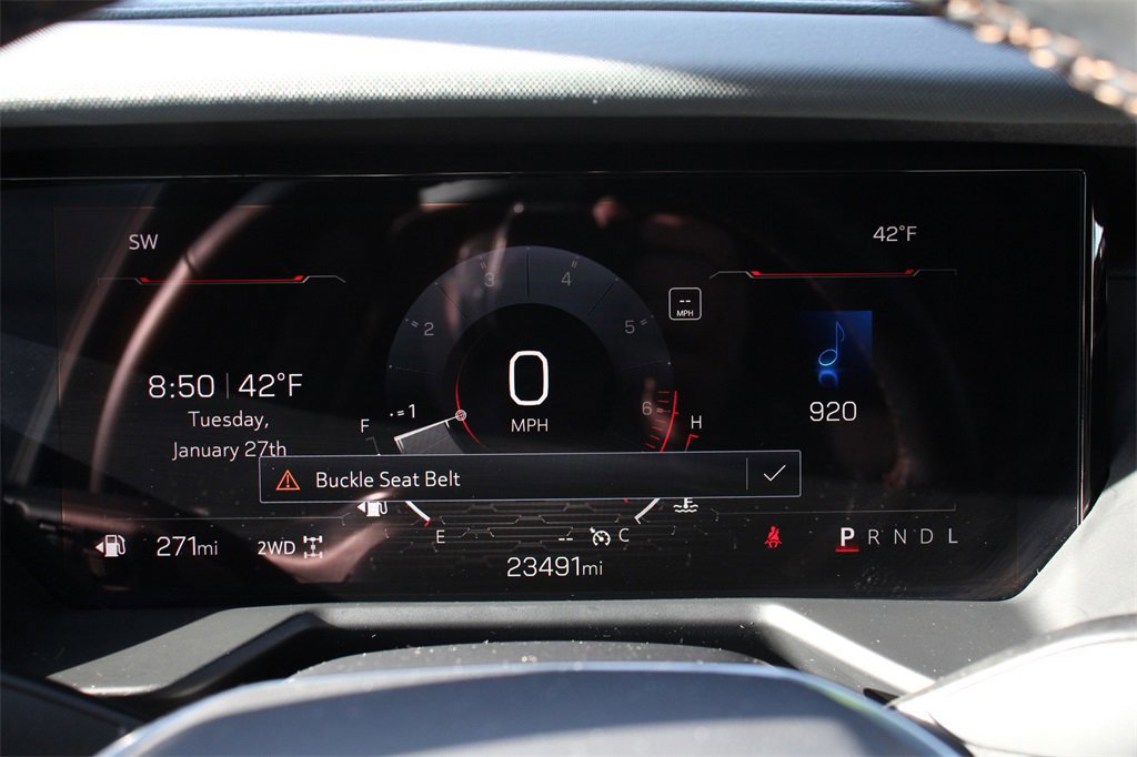 Used 2024 GMC Acadia AT4 w/ Luxury Package image 32