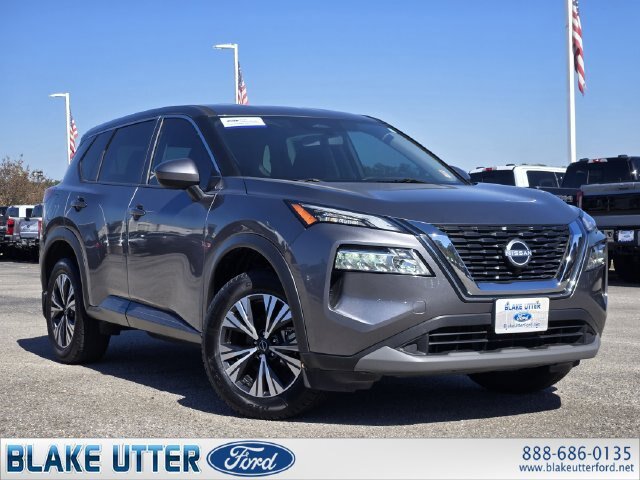 Used 2023 Nissan Rogue SV