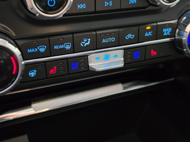 Certified 2025 Ford F150 Lariat AWD/4WD image 36