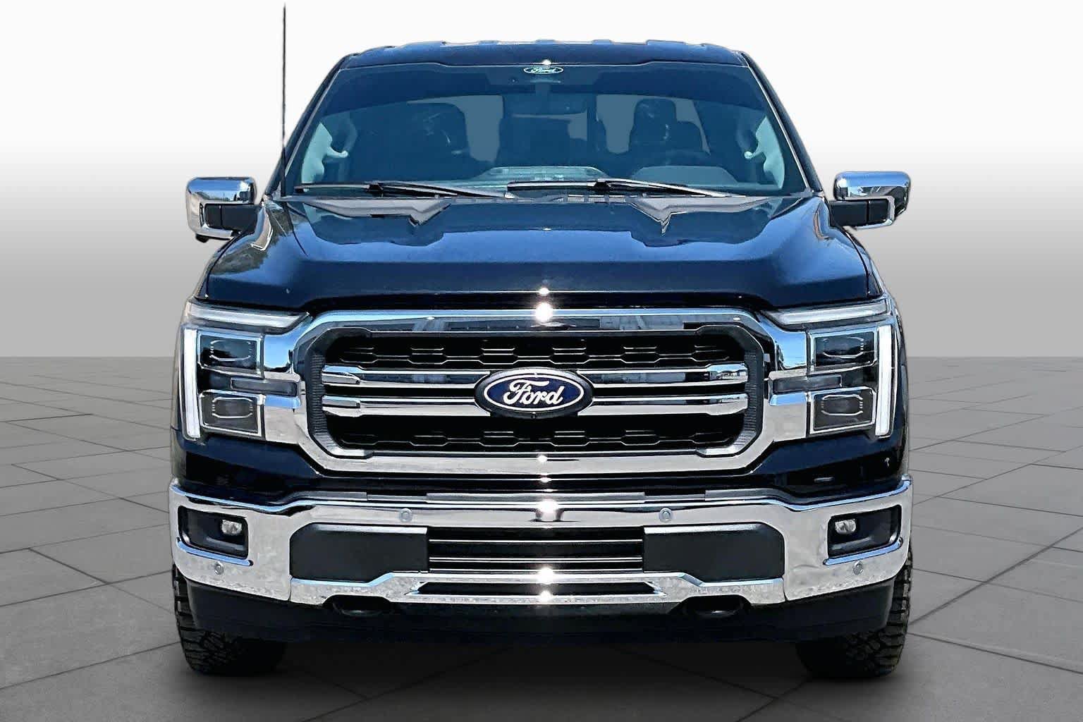 Certified 2025 Ford F150 Lariat w/ Equipment Group 501A Mid AWD/4WD image 4