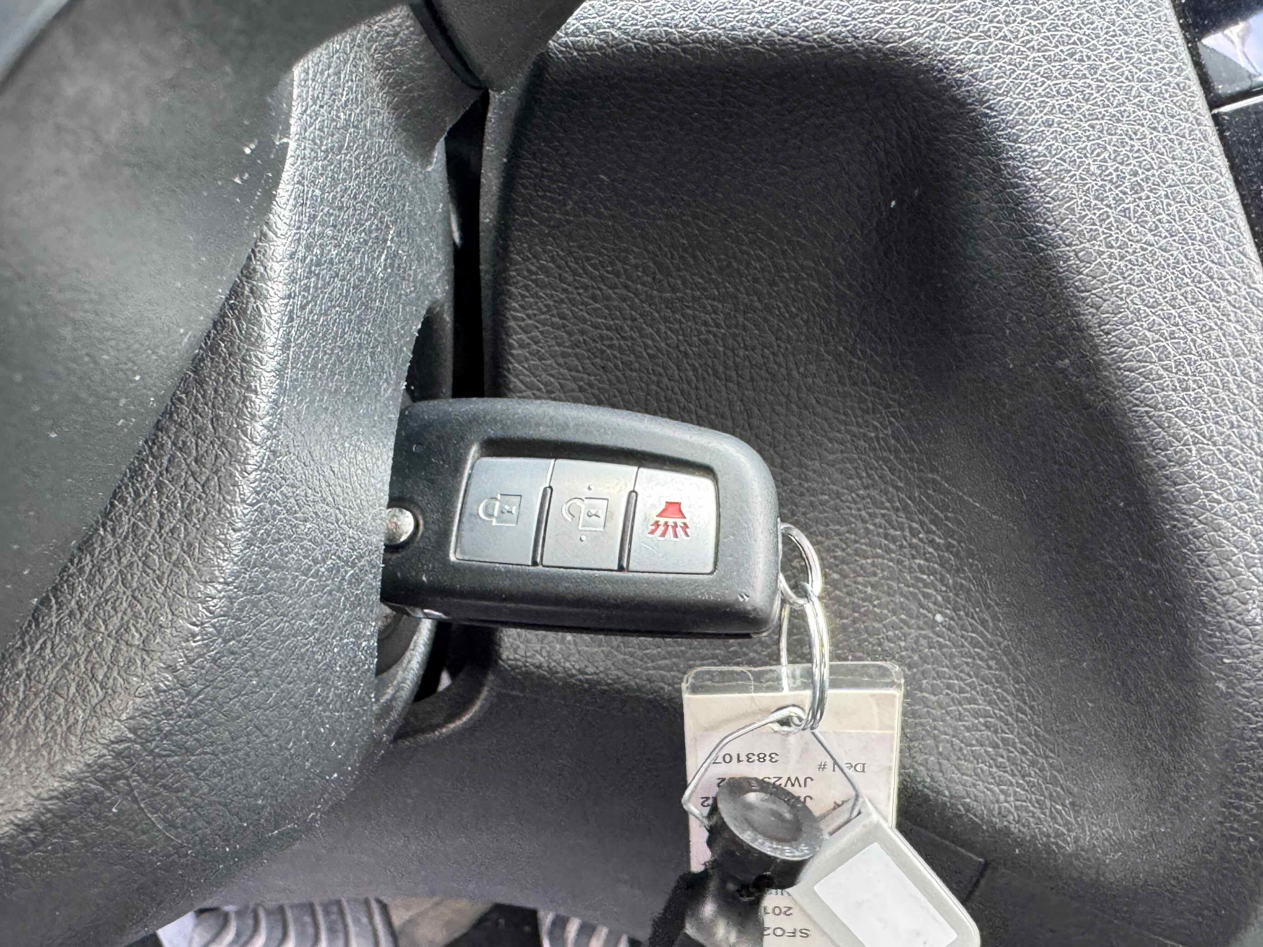 Used 2018 Nissan Rogue Sport S image 26