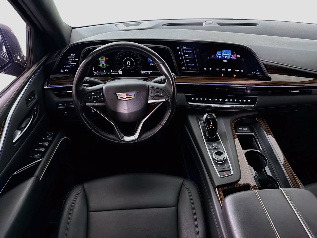 Used 2022 Cadillac Escalade Luxury AWD/4WD image 26
