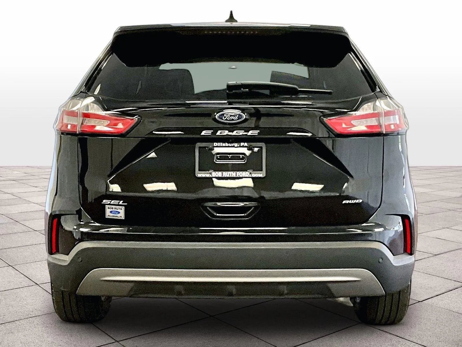 Certified 2023 Ford Edge SEL w/ Convenience Package image 4