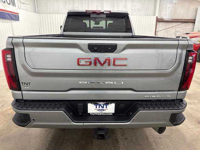 Used 2024 GMC Sierra 2500 Denali w/ Technology Package AWD/4WD image 7