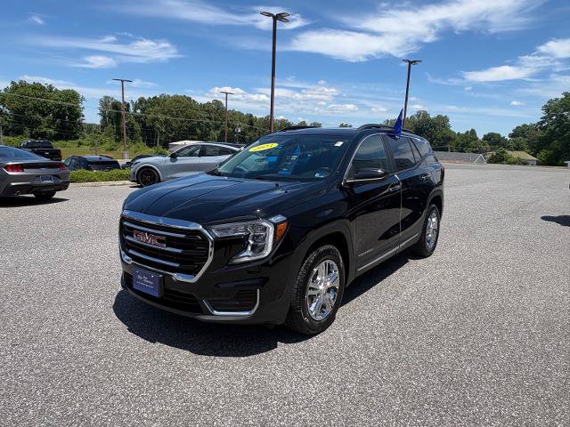 Used 2023 GMC Terrain SLE w/ Driver Convenience Package AWD/4WD image 7