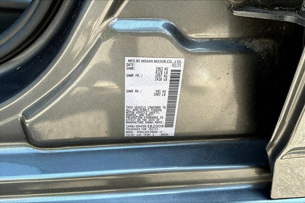 Used 2025 Nissan Altima 2.5 SV FWD image 21