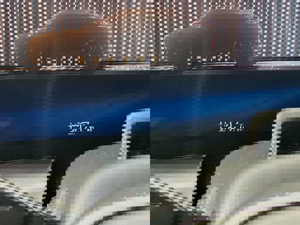 Used 2024 Cadillac Lyriq Luxury image 23