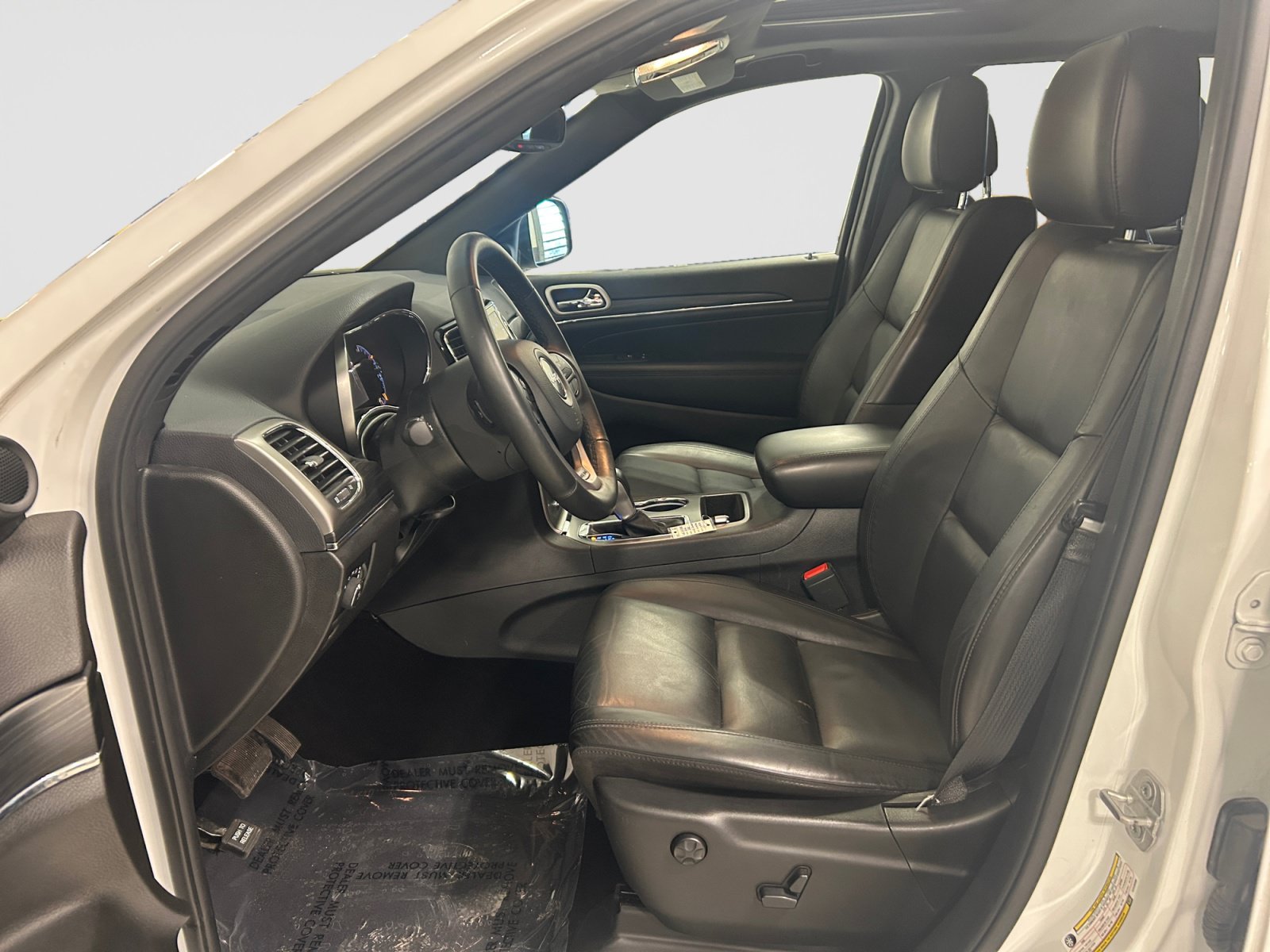 Used 2020 Jeep Grand Cherokee Limited RWD image 10