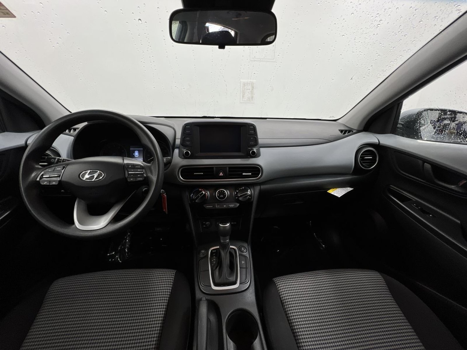 Used 2021 Hyundai Kona SE AWD/4WD image 13