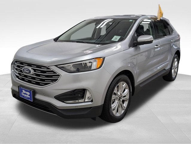 Certified 2024 Ford Edge Titanium AWD/4WD image 17