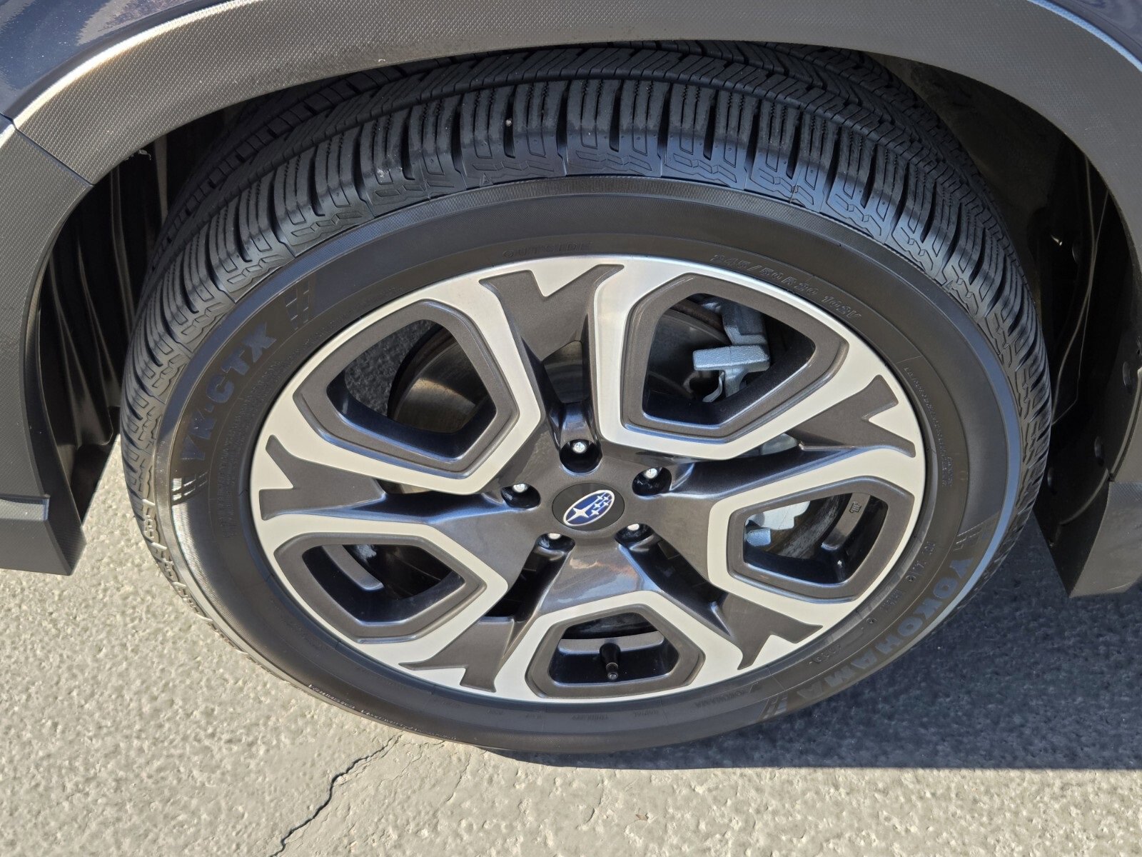 Used 2024 Subaru Ascent Touring w/ Popular Package #2 image 9