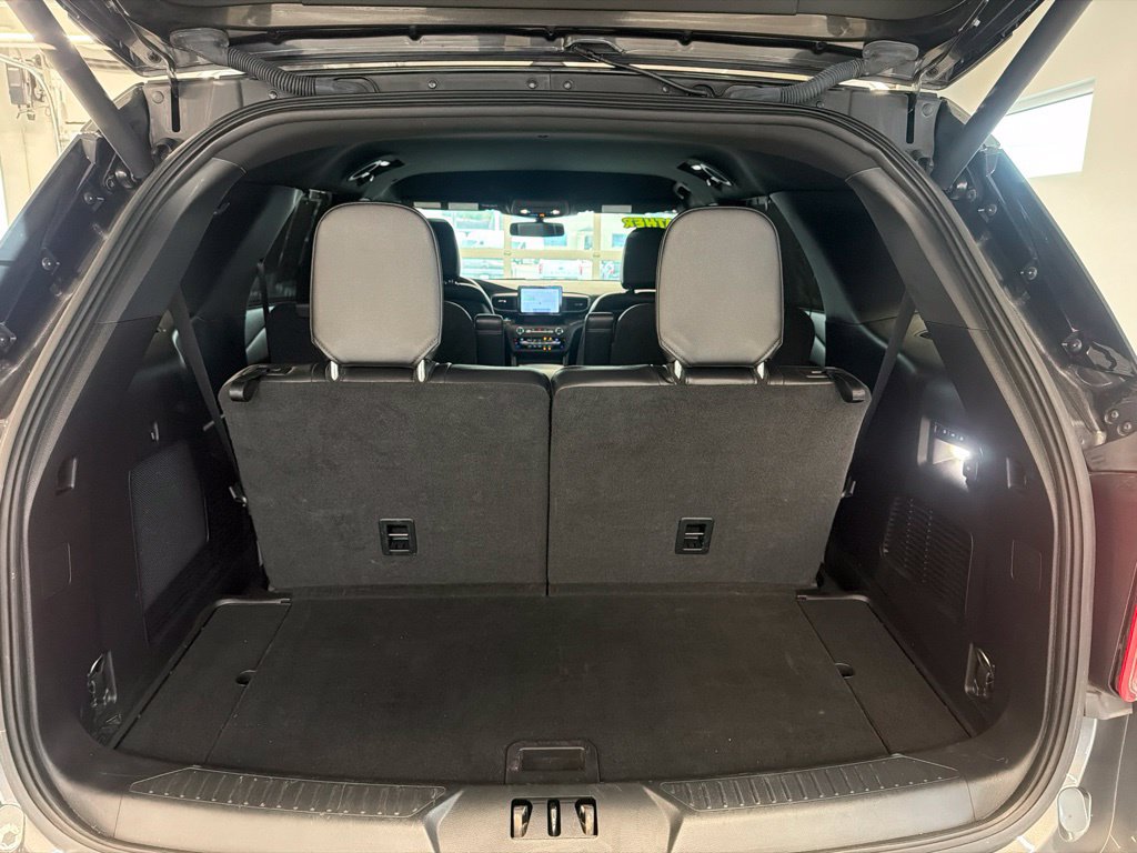 Certified 2020 Ford Explorer Limited w/ Hybrid Equipment Group 310A AWD/4WD image 30