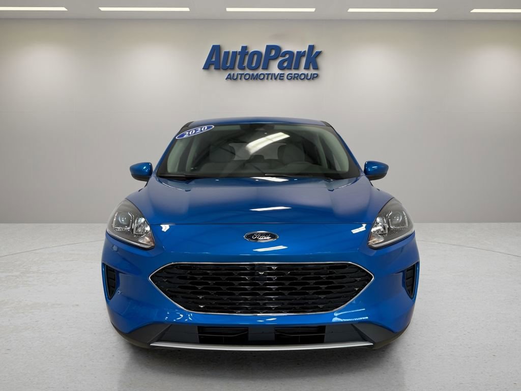 Certified 2020 Ford Escape SE AWD/4WD image 2