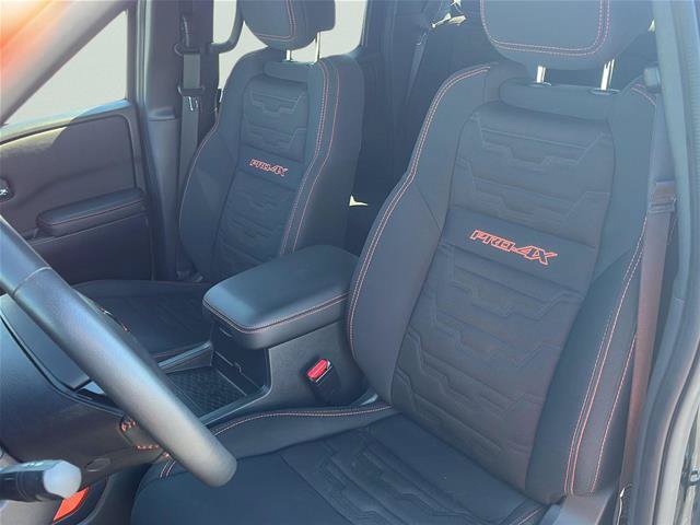 Used 2023 Nissan Frontier PRO-4X w/ Pro Convenience Package AWD/4WD image 12