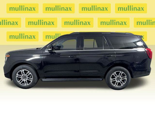 Certified 2025 Ford Expedition Active RWD image 13