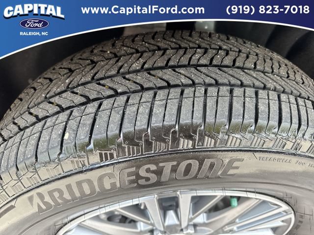 Used 2026 Chevrolet Traverse LT w/ Driver Confidence Package FWD image 14