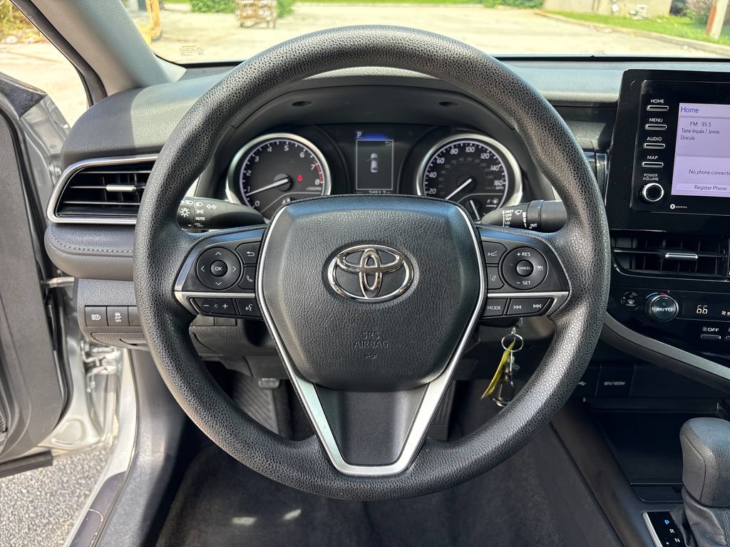 Used 2024 Toyota Camry LE FWD image 17