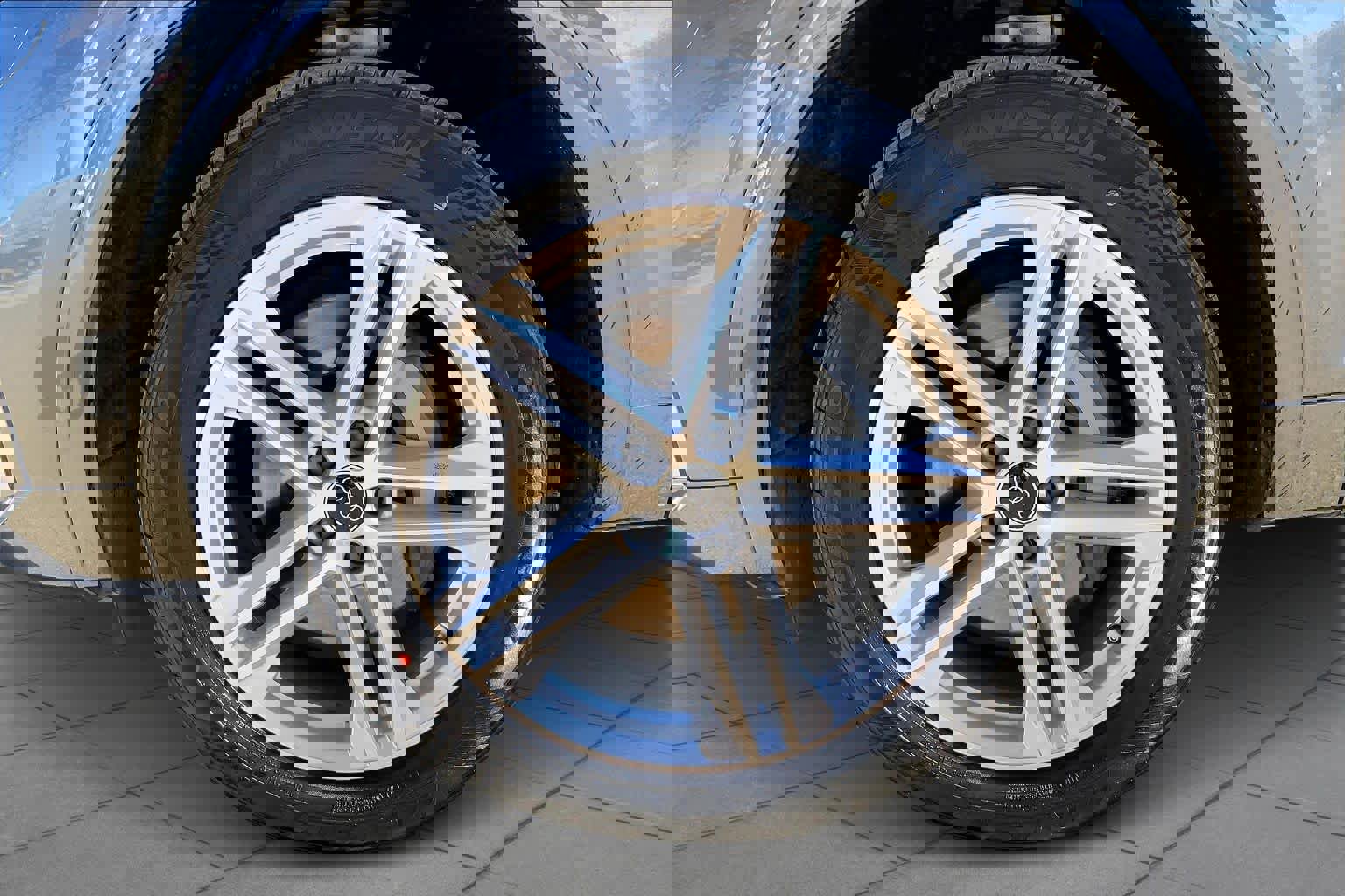 Used 2024 Audi Q5 e Premium Plus image 10