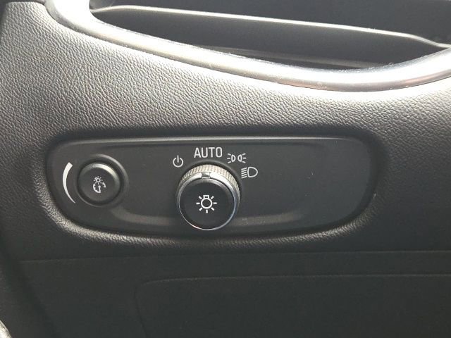 Used 2022 Chevrolet Malibu Premier image 29