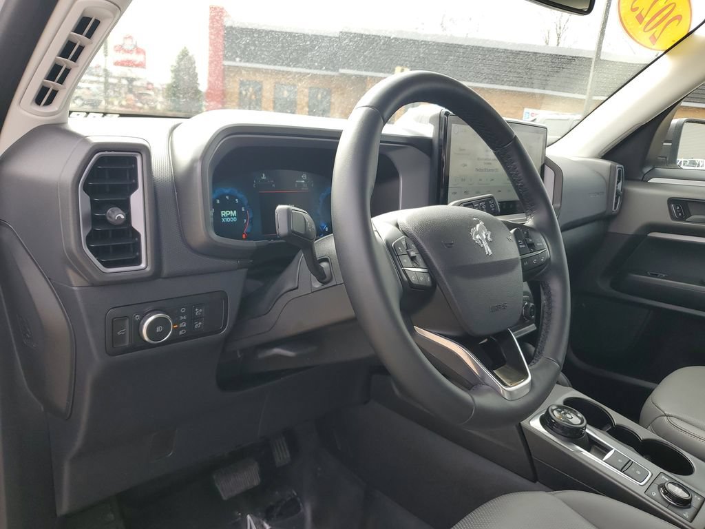 Certified 2025 Ford Bronco Sport Badlands AWD/4WD image 17