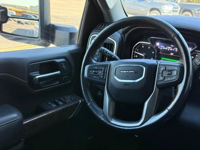 Used 2022 GMC Sierra 2500 Denali w/ Denali Ultimate Package AWD/4WD image 12