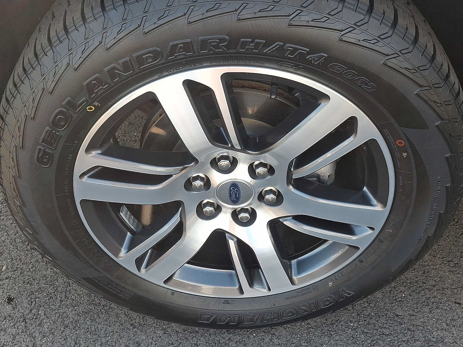Certified 2024 Ford Expedition XLT AWD/4WD image 8
