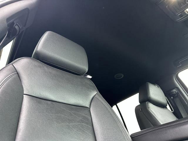 Used 2023 Chevrolet Suburban LT image 17