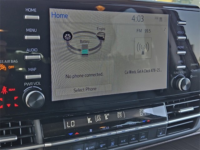 Used 2023 Toyota Sienna XLE image 26