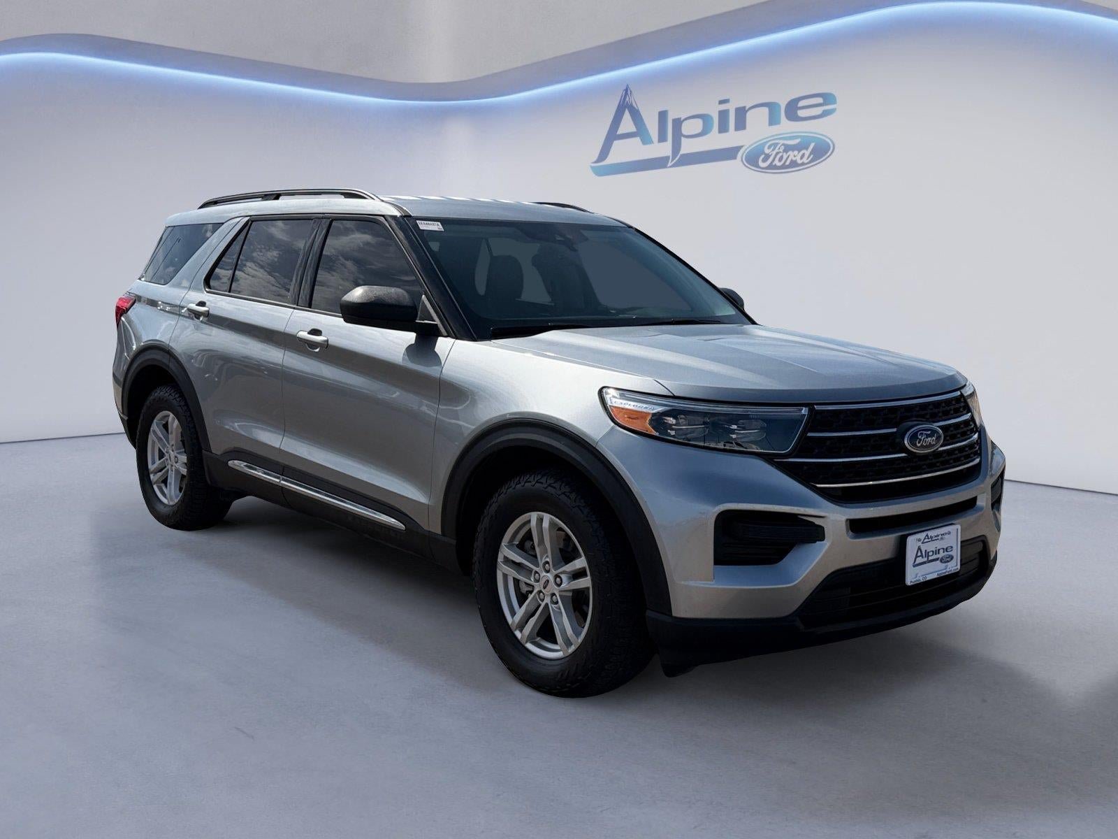Certified 2024 Ford Explorer XLT w/ Class IV Trailer Tow Package AWD/4WD image 7
