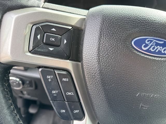 Certified 2020 Ford F350 Lariat w/ Lariat Value Package AWD/4WD image 26