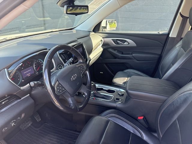 Used 2020 Chevrolet Traverse RS image 36