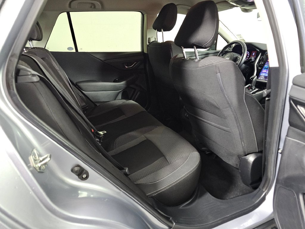 Used 2020 Subaru Outback Premium AWD/4WD image 14