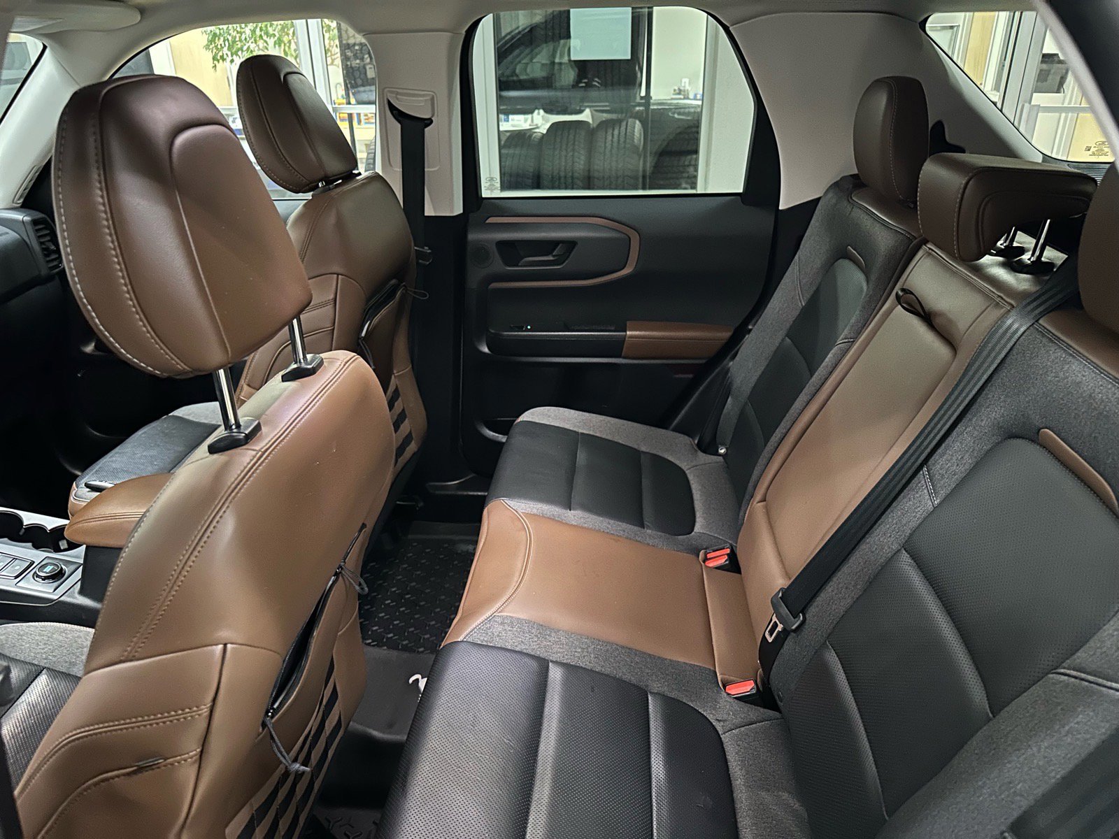 Certified 2021 Ford Bronco Sport Outer Banks w/ Outer Banks Package image 21