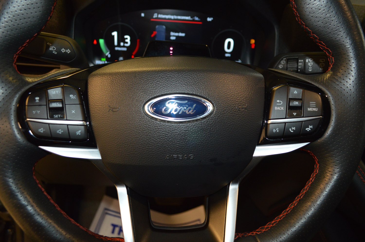 Certified 2025 Ford Explorer ST-Line AWD/4WD image 19