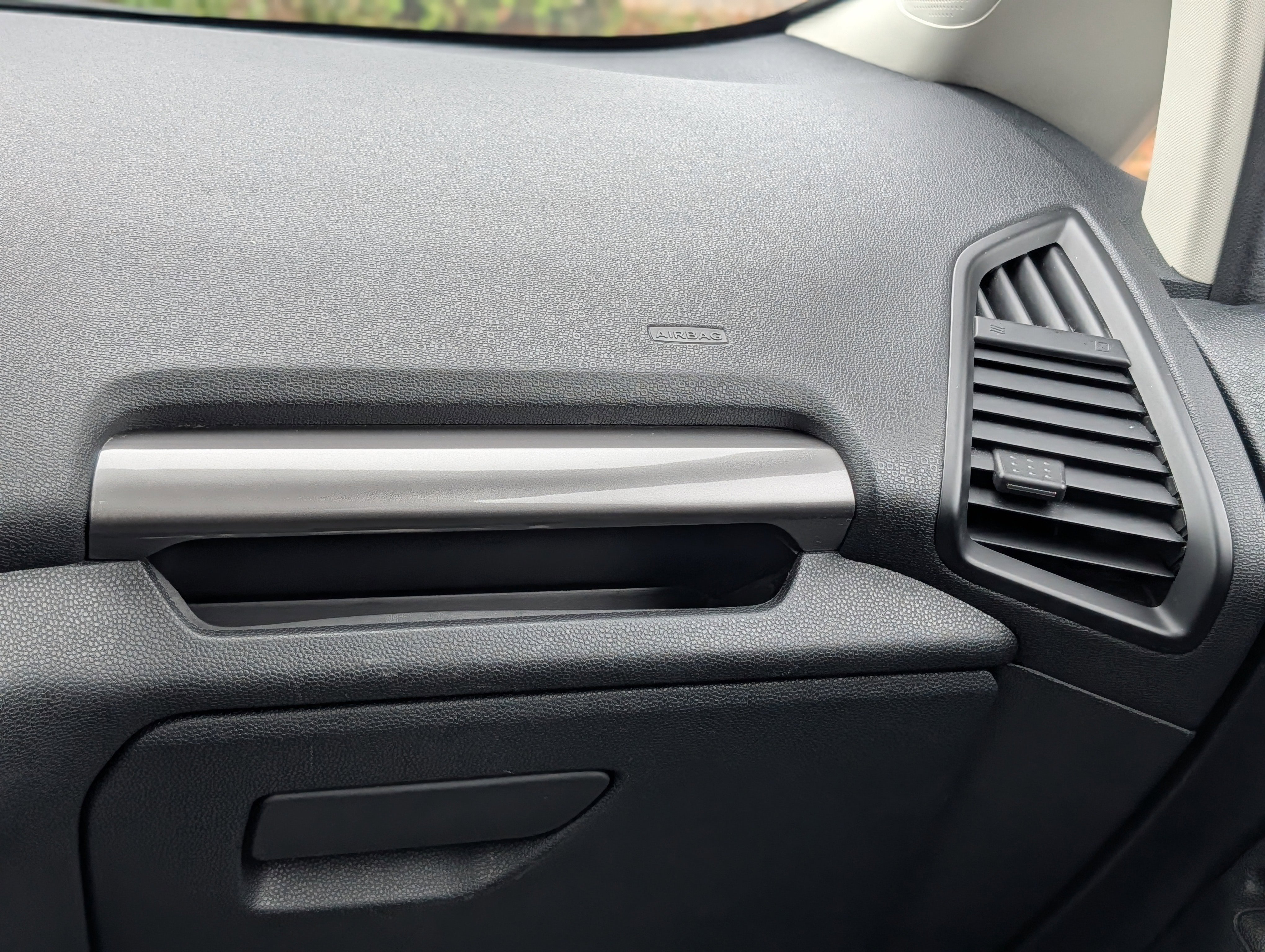 Certified 2021 Ford EcoSport SE w/ SE Convenience Package image 15