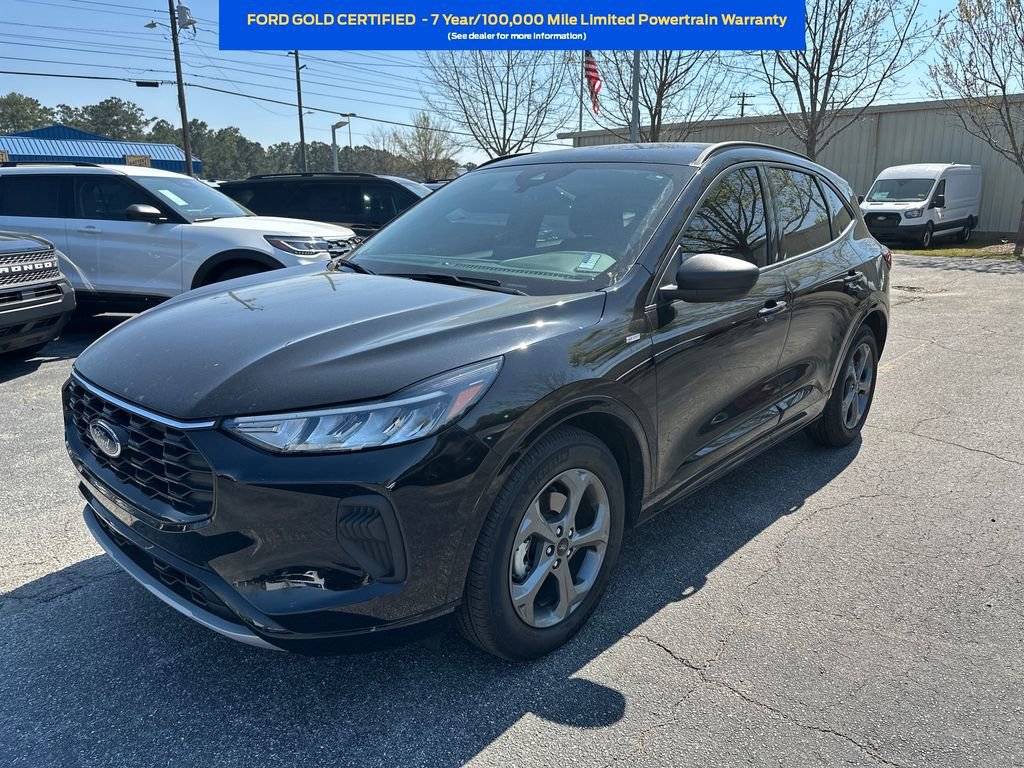 Certified 2024 Ford Escape ST-Line w/ Tech Pack #1 FWD image 6