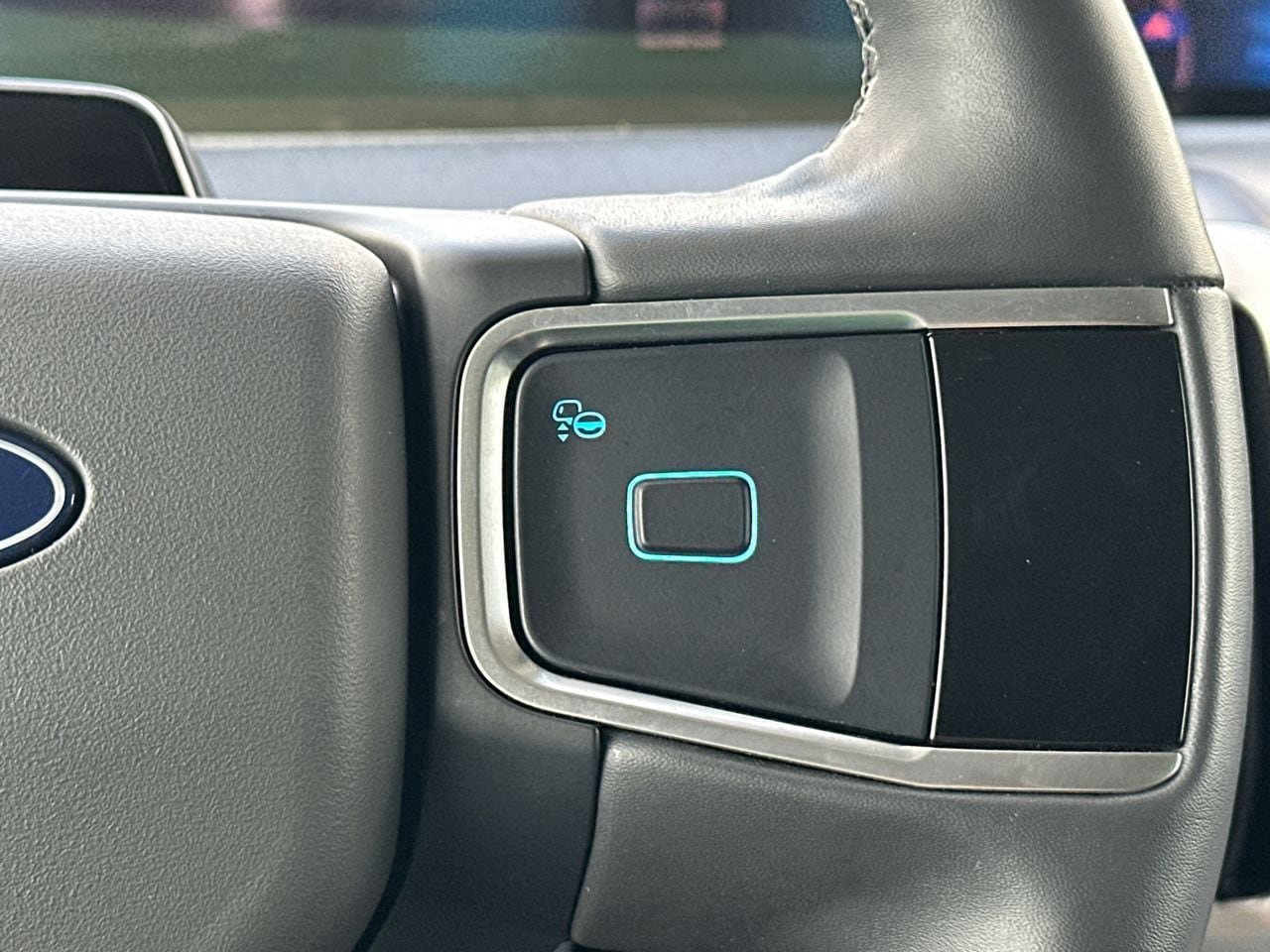 Certified 2025 Ford Expedition Active RWD image 28