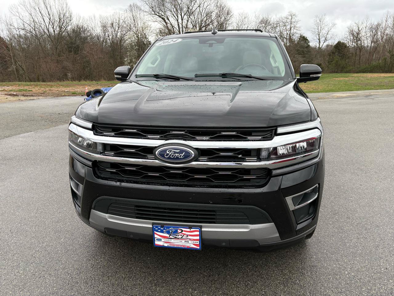 Certified 2024 Ford Expedition Limited AWD/4WD image 9