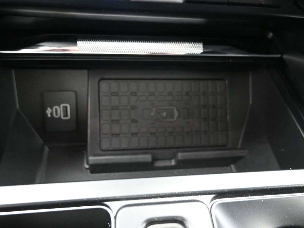 Certified 2025 Ford F150 Raptor image 29