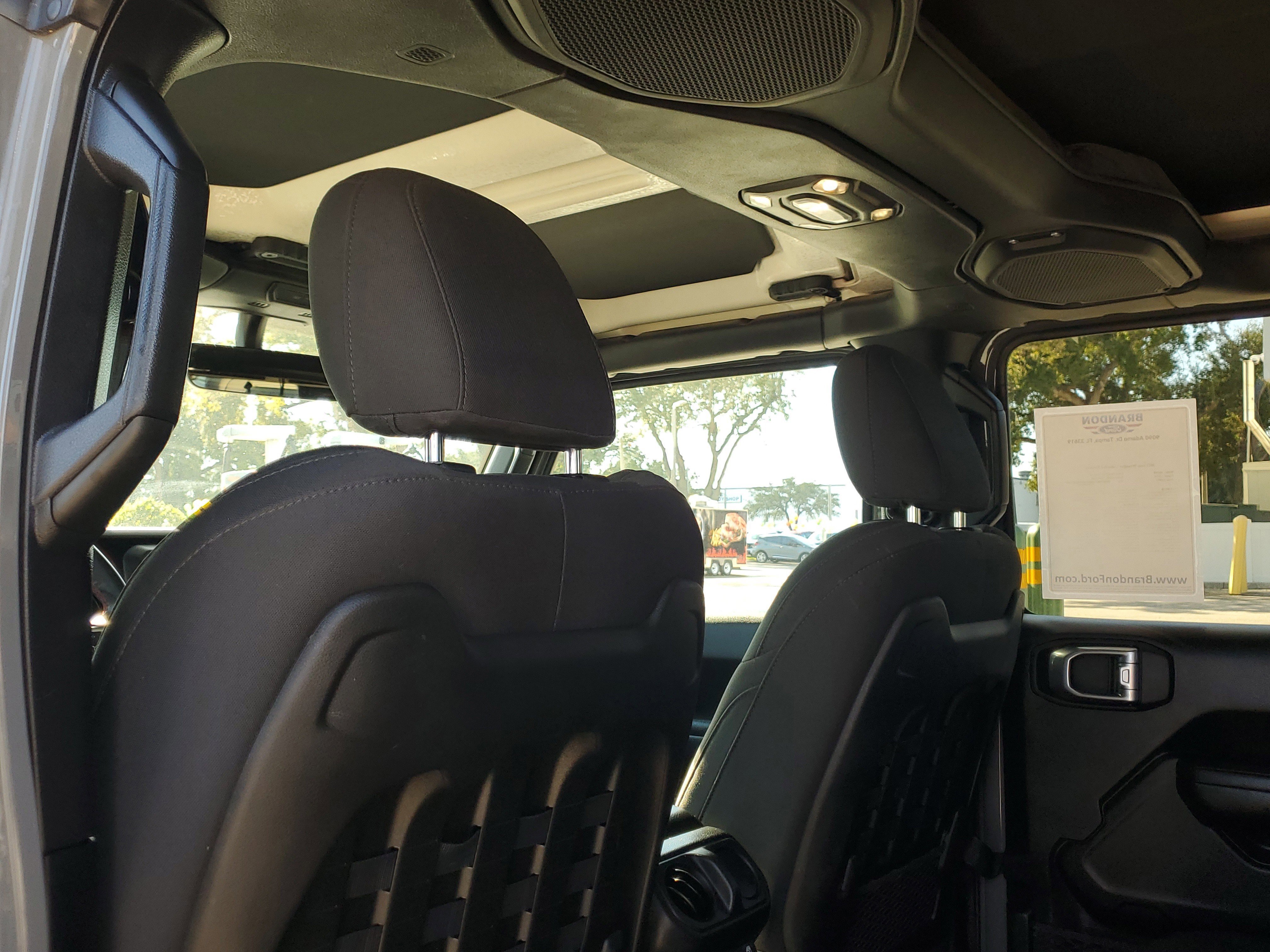 Used 2021 Jeep Wrangler Unlimited Rubicon image 13