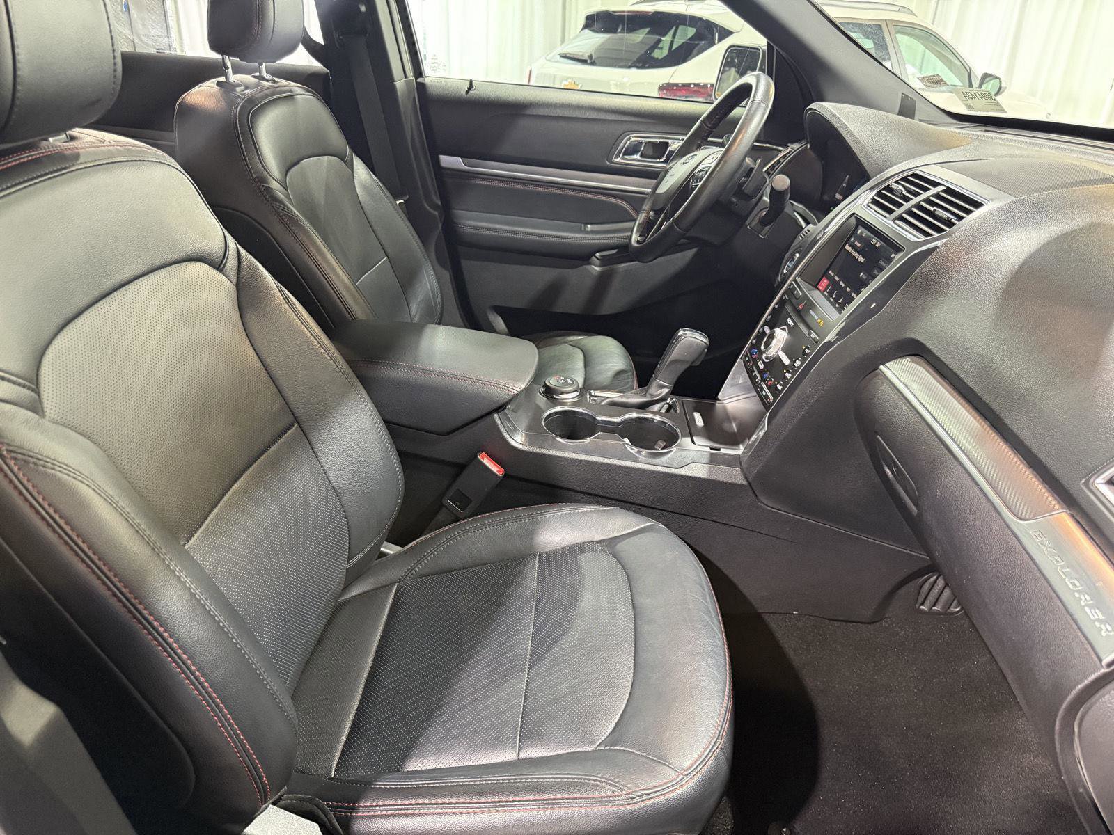 Certified 2019 Ford Explorer Sport w/ Equipment Group 401A AWD/4WD image 26
