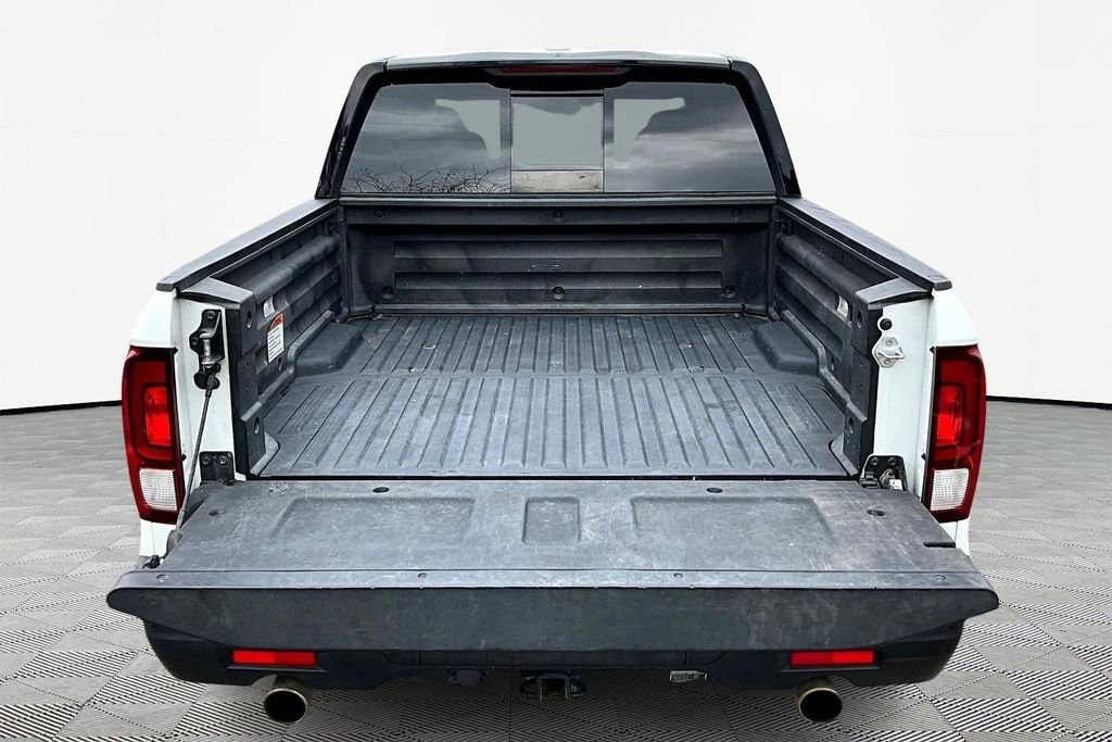 Used 2021 Honda Ridgeline Black Edition image 18