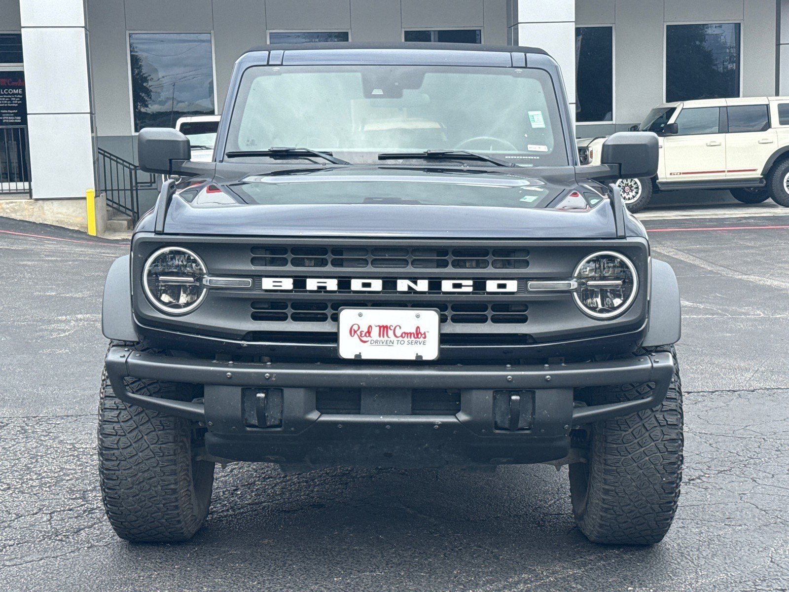 Certified 2021 Ford Bronco Black Diamond w/ Sasquatch Package AWD/4WD image 2
