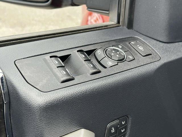 Certified 2022 Ford F250 Lariat w/ Camper Package image 16