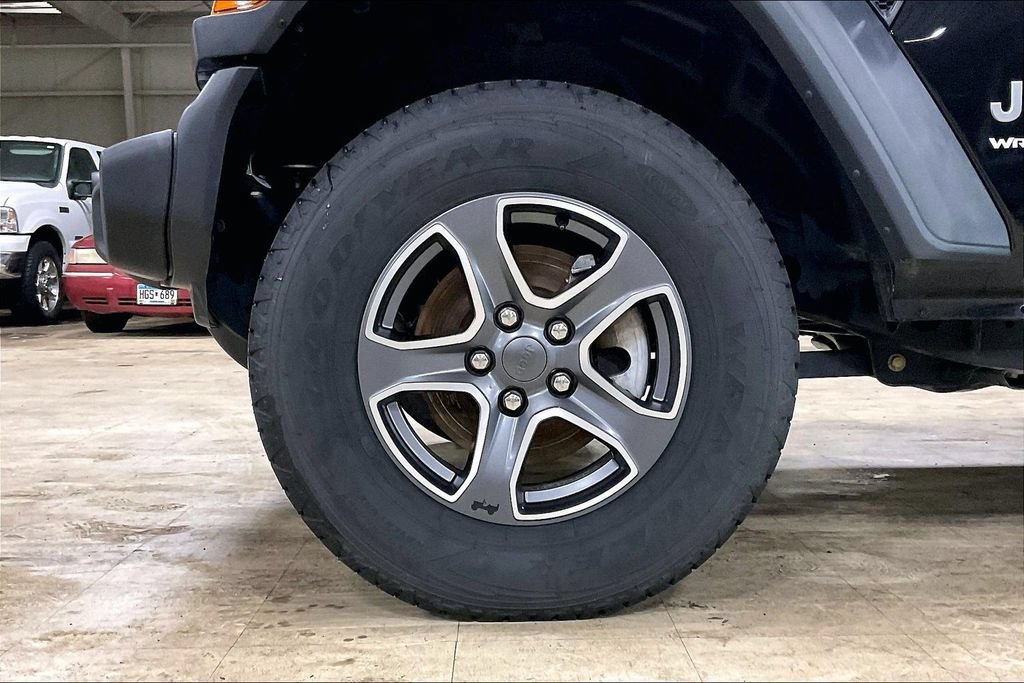 Used 2020 Jeep Wrangler Sport AWD/4WD image 9