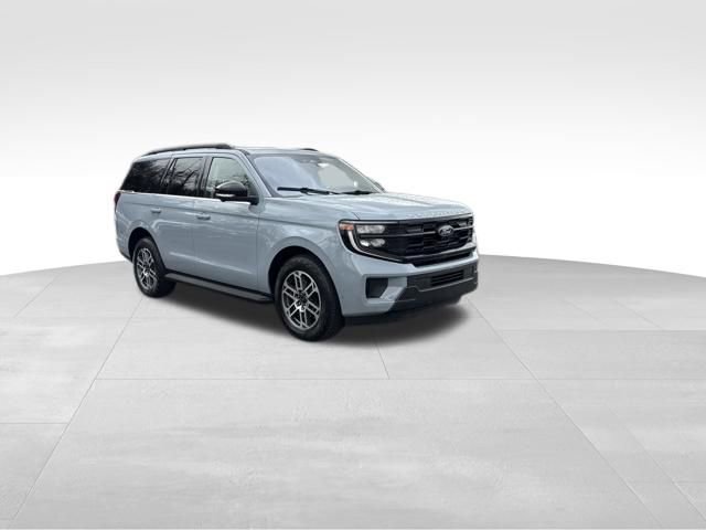 Certified 2025 Ford Expedition Active image 6