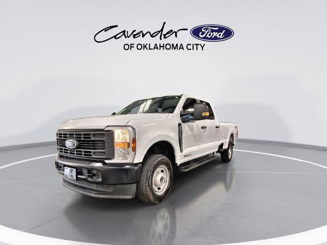 Certified 2025 Ford F250 XL w/ FX4 Off-Road Package AWD/4WD image 4