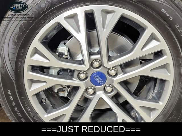 Certified 2022 Ford Escape SEL AWD/4WD image 10