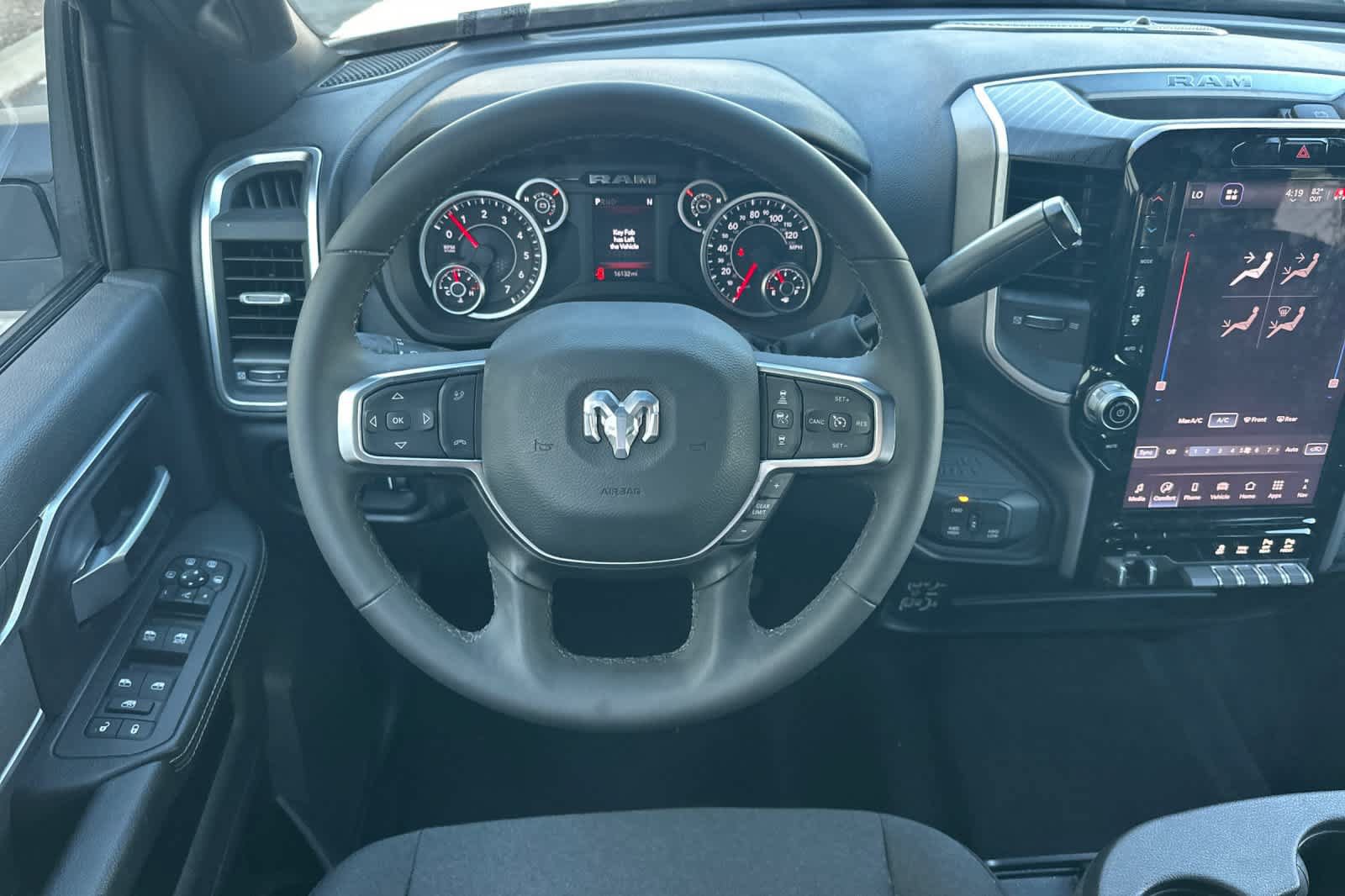 Used 2026 RAM 2500 Big Horn AWD/4WD image 15