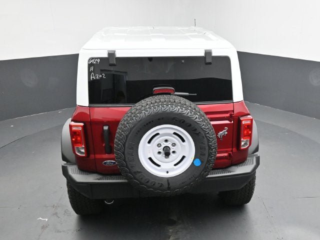 Certified 2025 Ford Bronco Heritage Edition AWD/4WD image 22